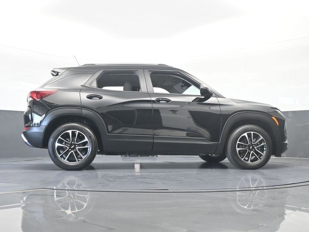 Used 2024 Chevrolet TrailBlazer LT image 57