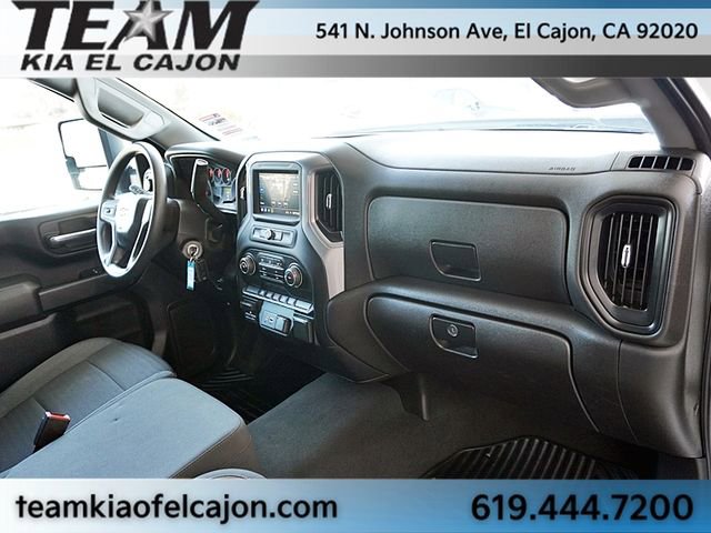 Used 2022 Chevrolet Silverado 2500 Custom w/ Custom Value Package AWD/4WD image 10
