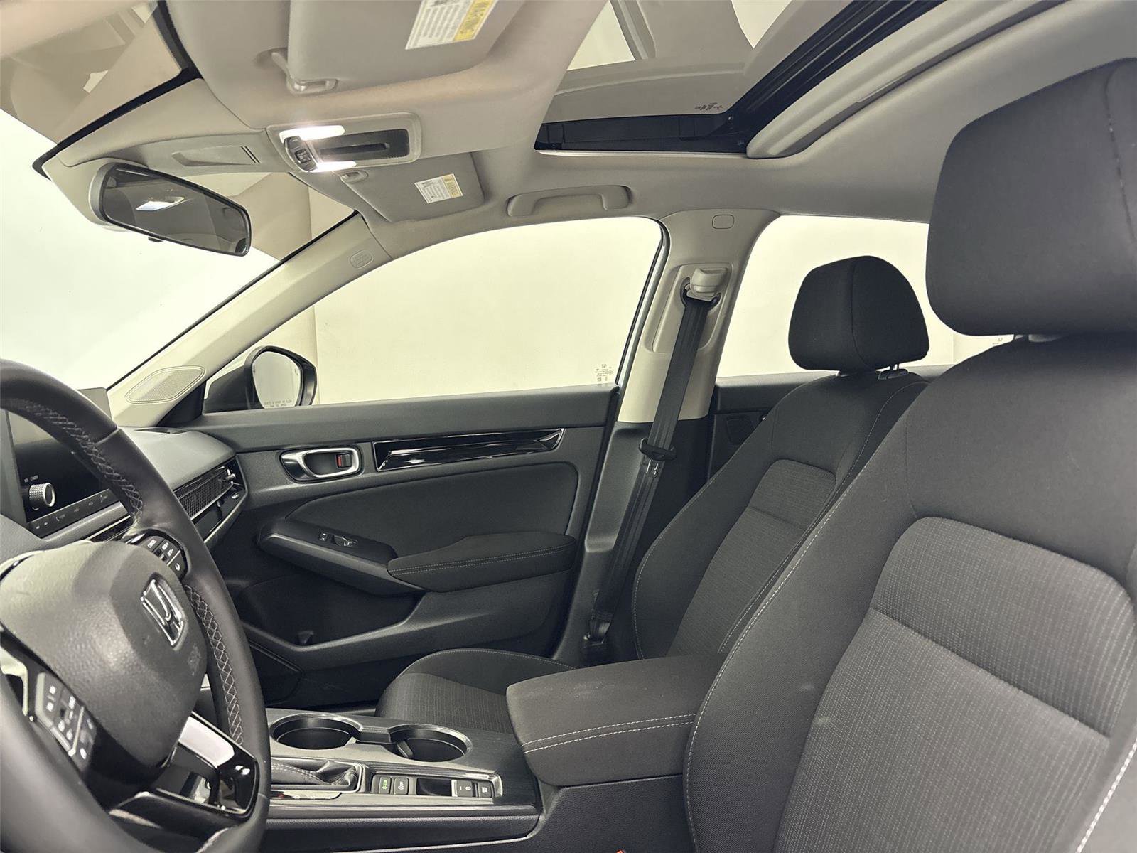 Used 2023 Honda Civic EX image 24