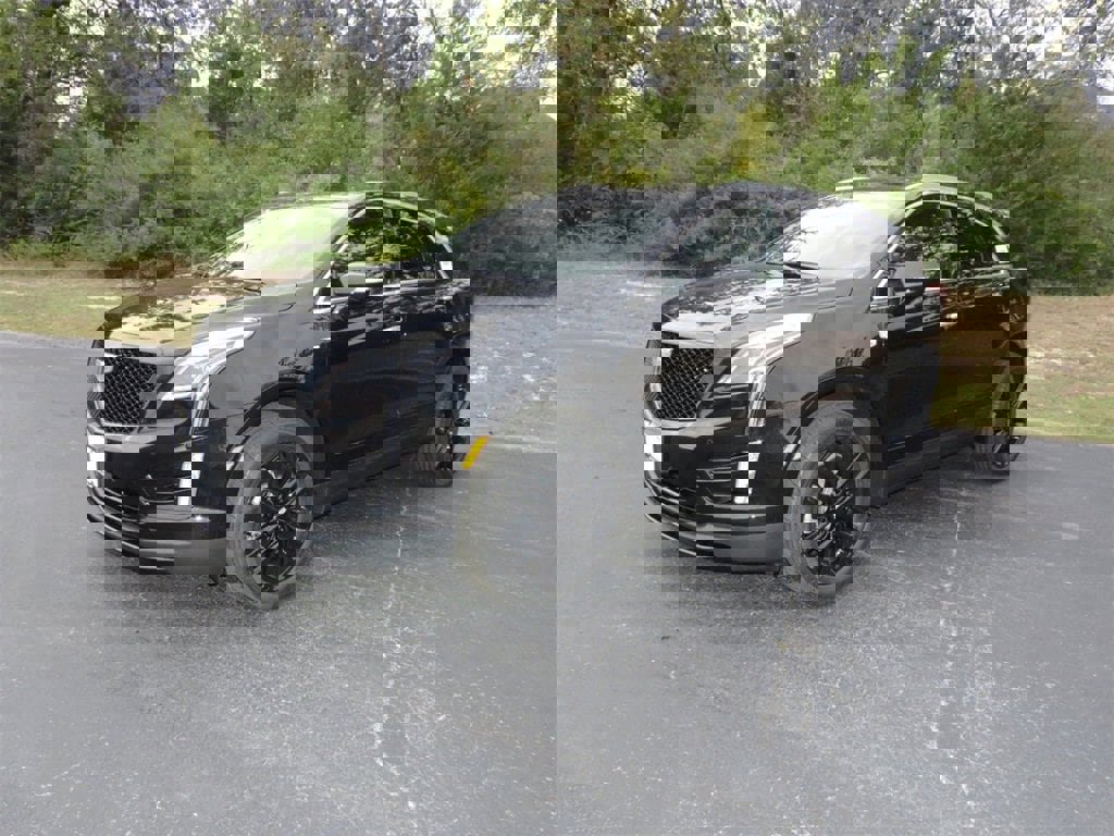 New 2026 Cadillac XT5 Luxury w/ LPO, ONYX Package