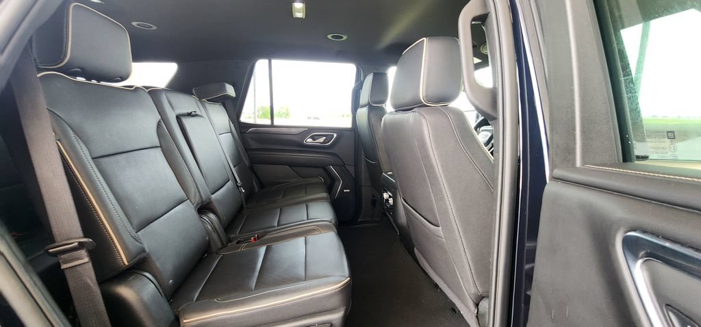 Used 2023 GMC Yukon SLT AWD/4WD image 22