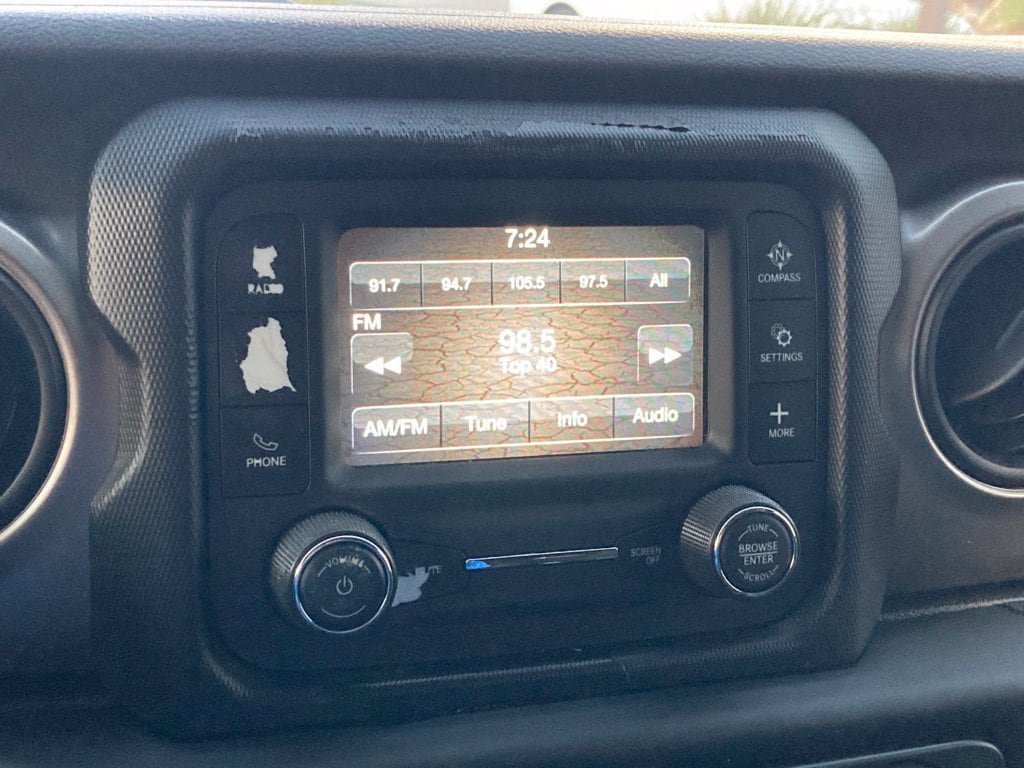 Used 2018 Jeep Wrangler Unlimited Sport AWD/4WD image 19