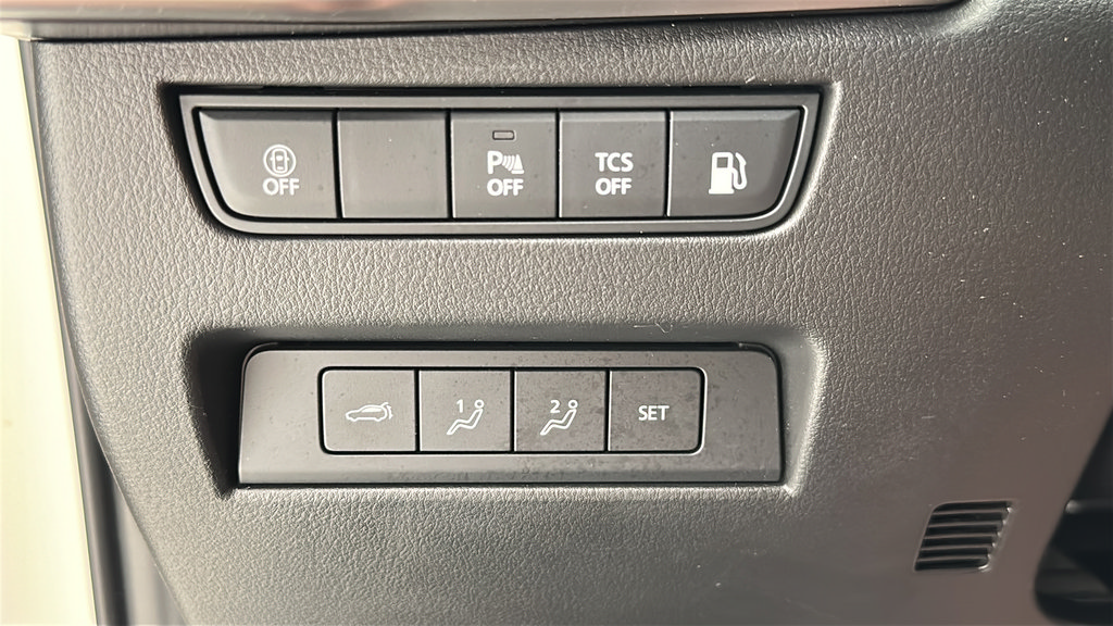 Used 2024 MAZDA CX-90 Plug-In Hybrid w/ Premium Pkg AWD/4WD image 24