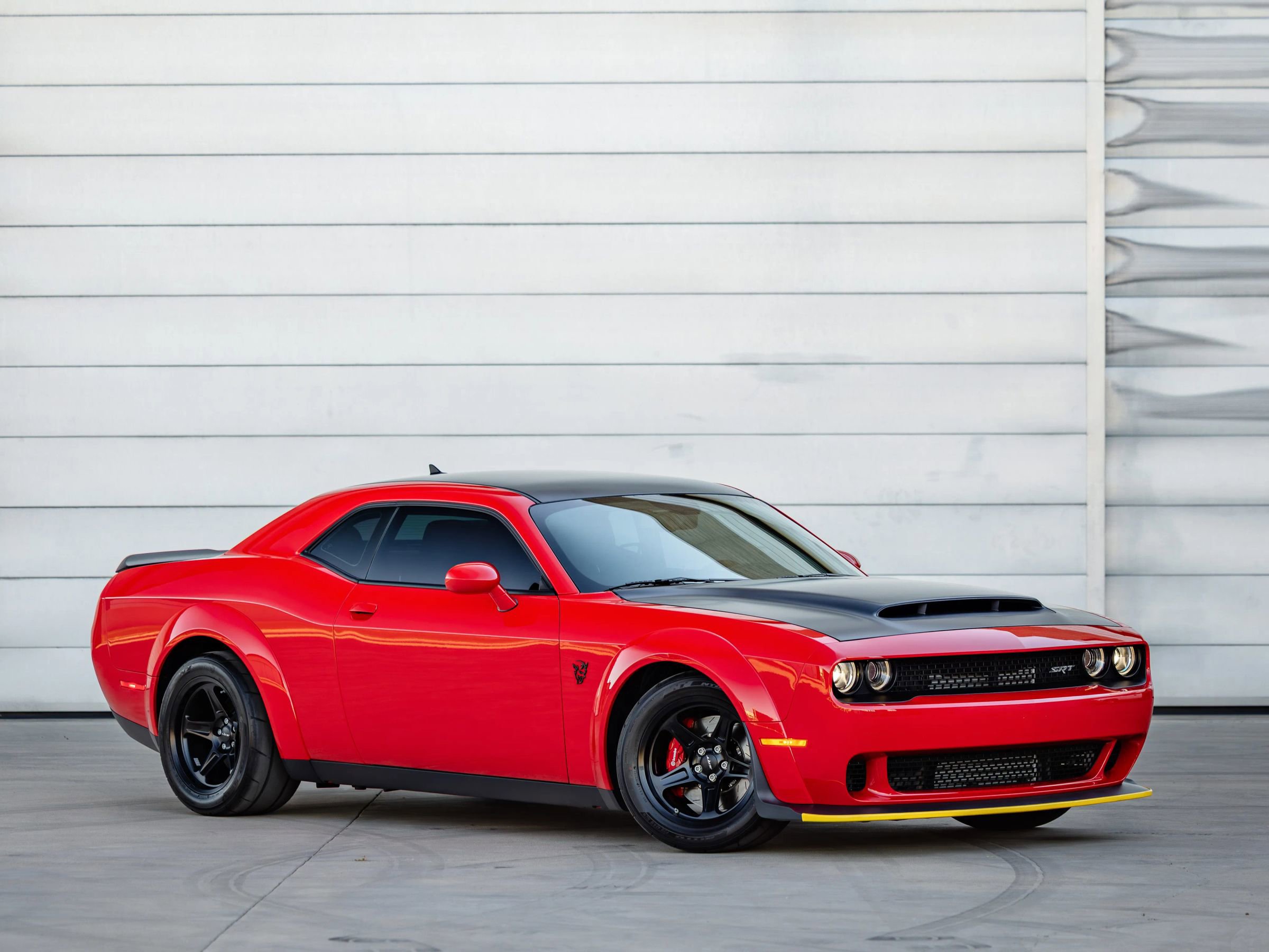 Used 2018 Dodge Challenger SRT Demon image 1