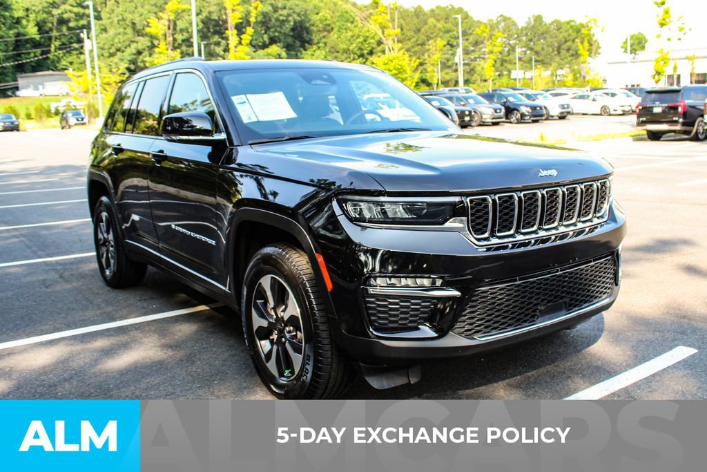 Used 2024 Jeep Grand Cherokee Limited 4xe AWD/4WD image 4