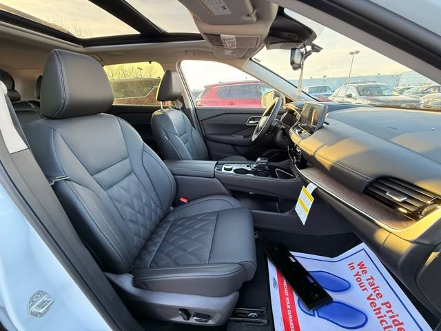 New 2026 Nissan Rogue Platinum w/ Platinum Premium Package image 19
