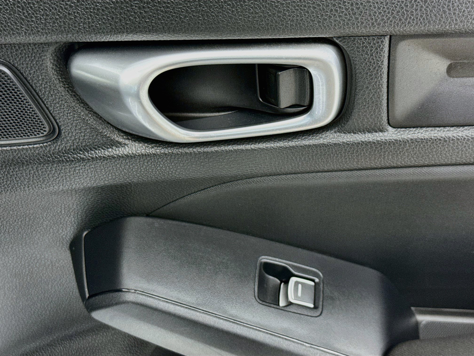 Used 2023 Honda Civic Sport image 29