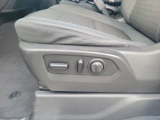 Used 2019 Chevrolet Silverado 1500 LT Trail Boss w/ Convenience Package image 16