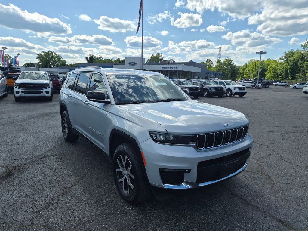 Used 2024 Jeep Grand Cherokee L Limited w/ Luxury Tech Group II AWD/4WD image 6