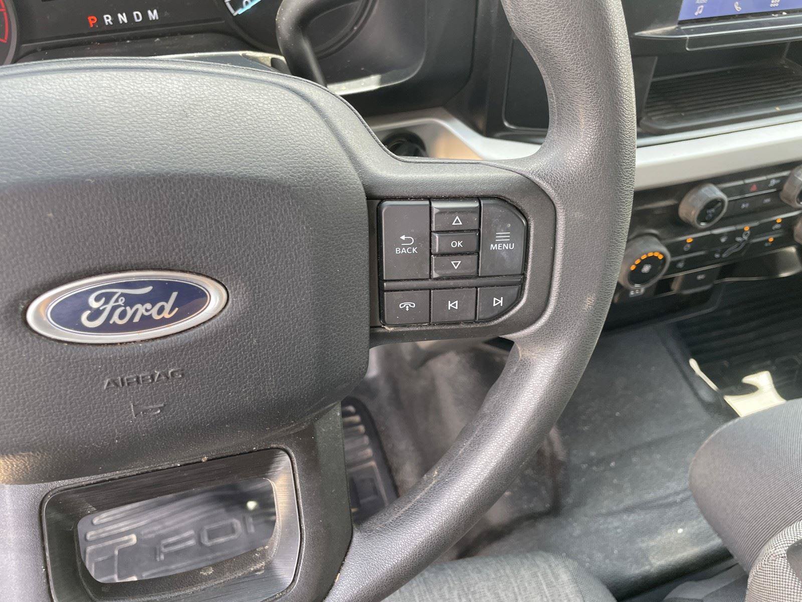 Used 2025 Ford F350 XL w/ XL Driver Assist Package AWD/4WD image 16