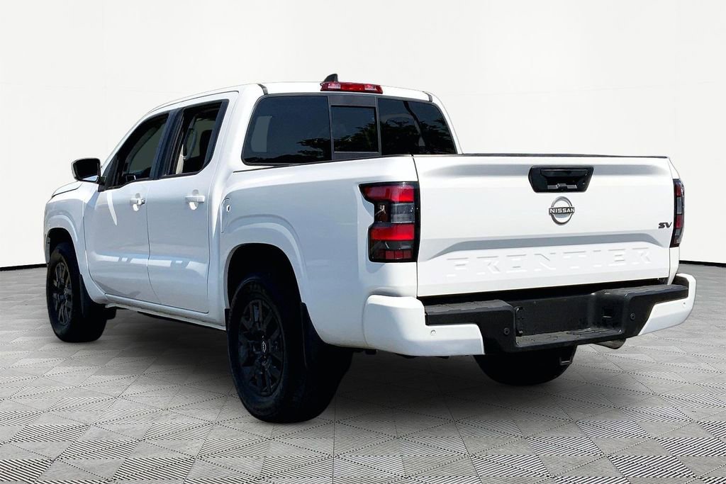 Used 2022 Nissan Frontier SV RWD image 4