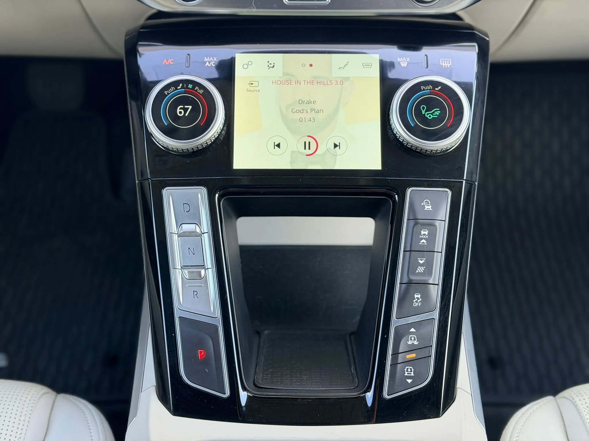 Used 2020 Jaguar I-PACE S image 20