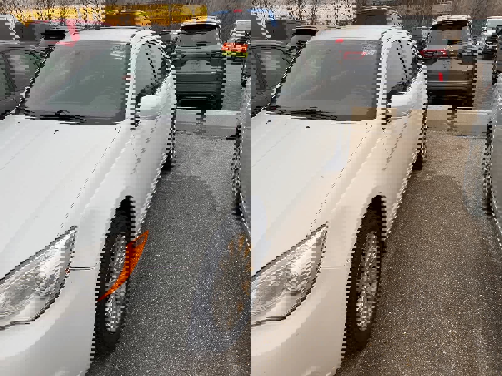 Used 2013 Chrysler 200 Touring image 6