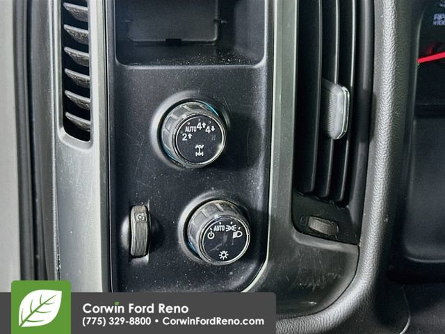 Used 2018 Chevrolet Silverado 1500 LT AWD/4WD image 12