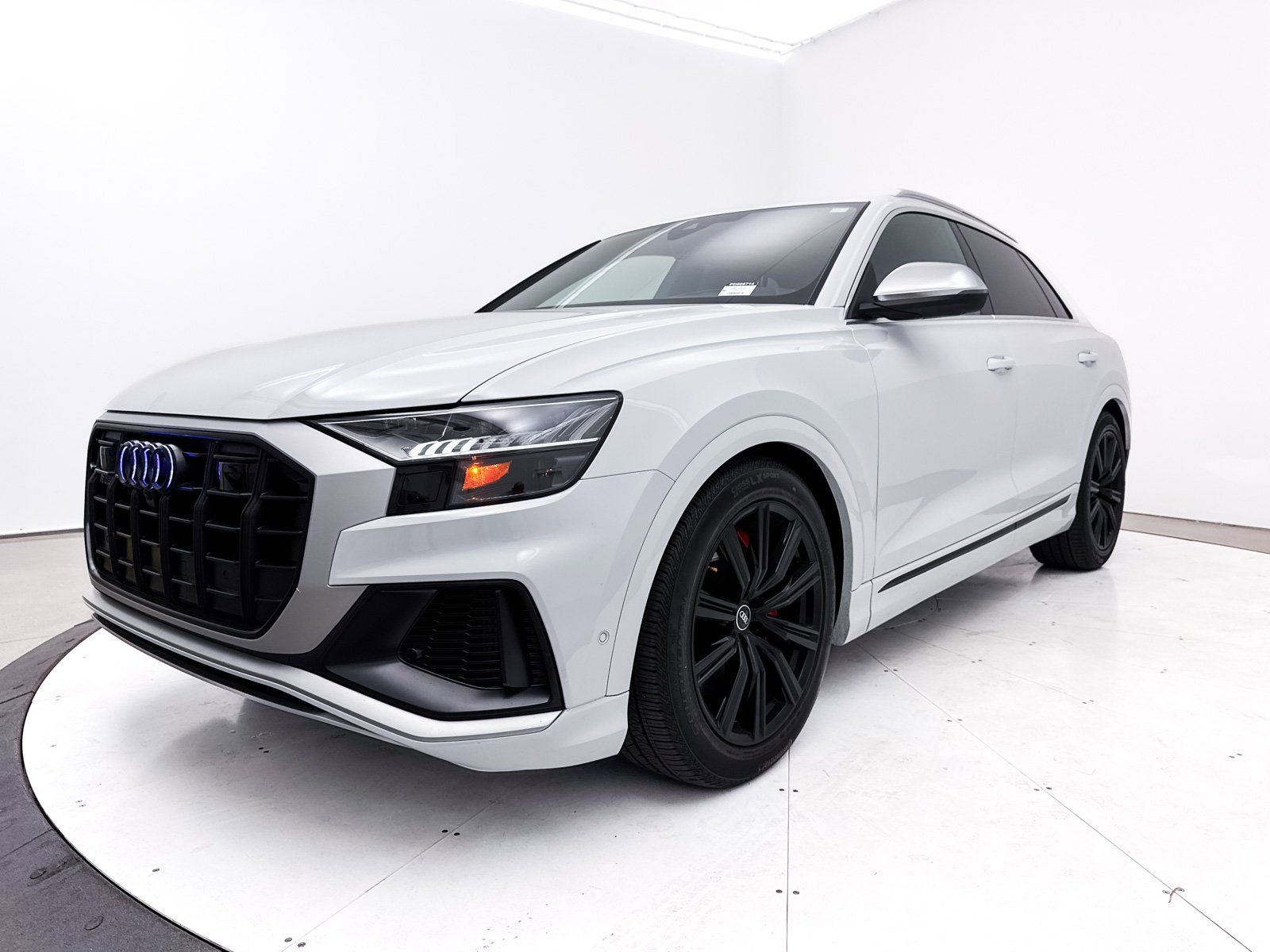 Used 2023 Audi SQ8 Prestige image 16