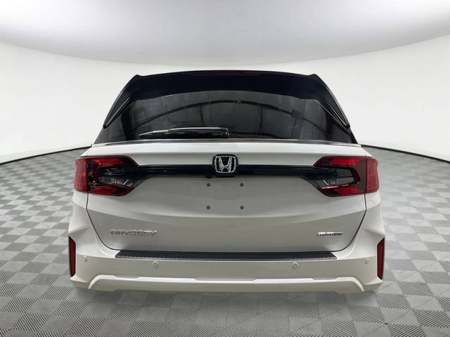 New 2026 Honda Odyssey Touring image 5