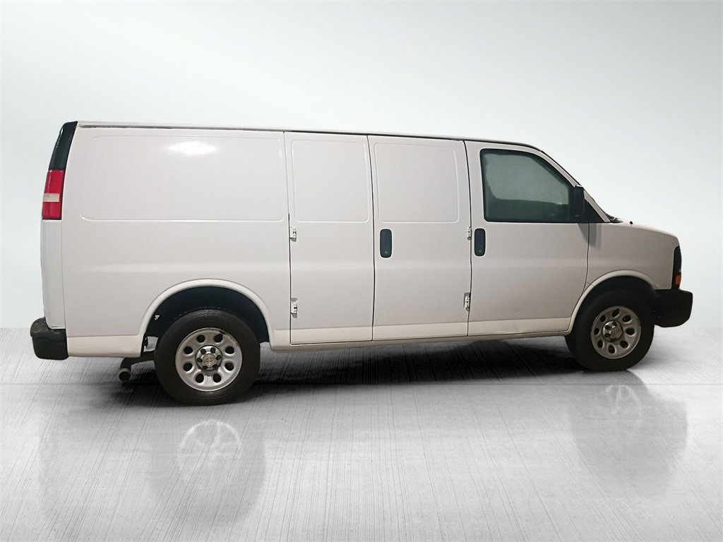 Used 2013 Chevrolet Express 1500 image 4
