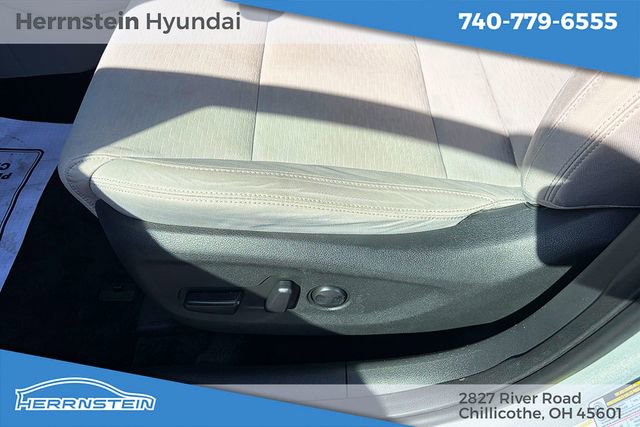 Used 2019 Hyundai Tucson Value FWD image 12