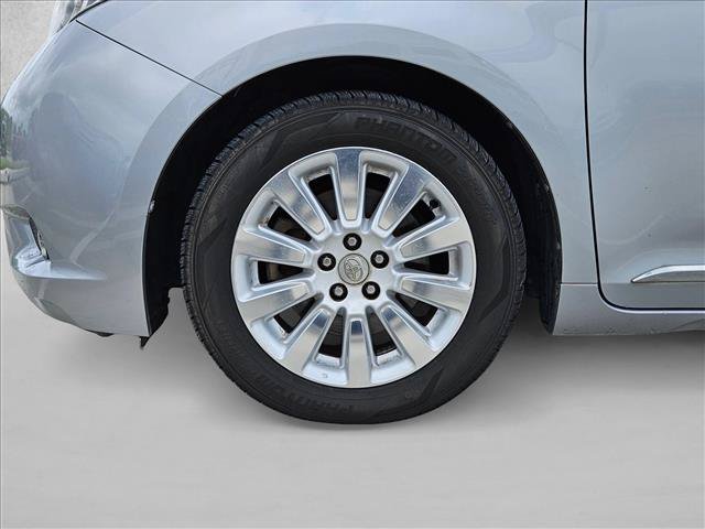 Used 2015 Toyota Sienna Limited FWD image 22