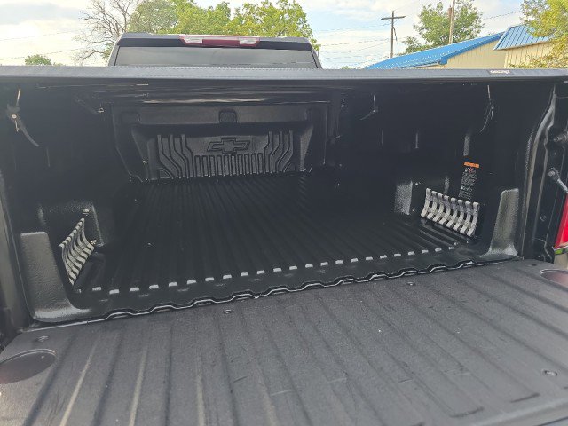 Used 2020 Chevrolet Silverado 1500 Custom w/ Custom Value Package image 16