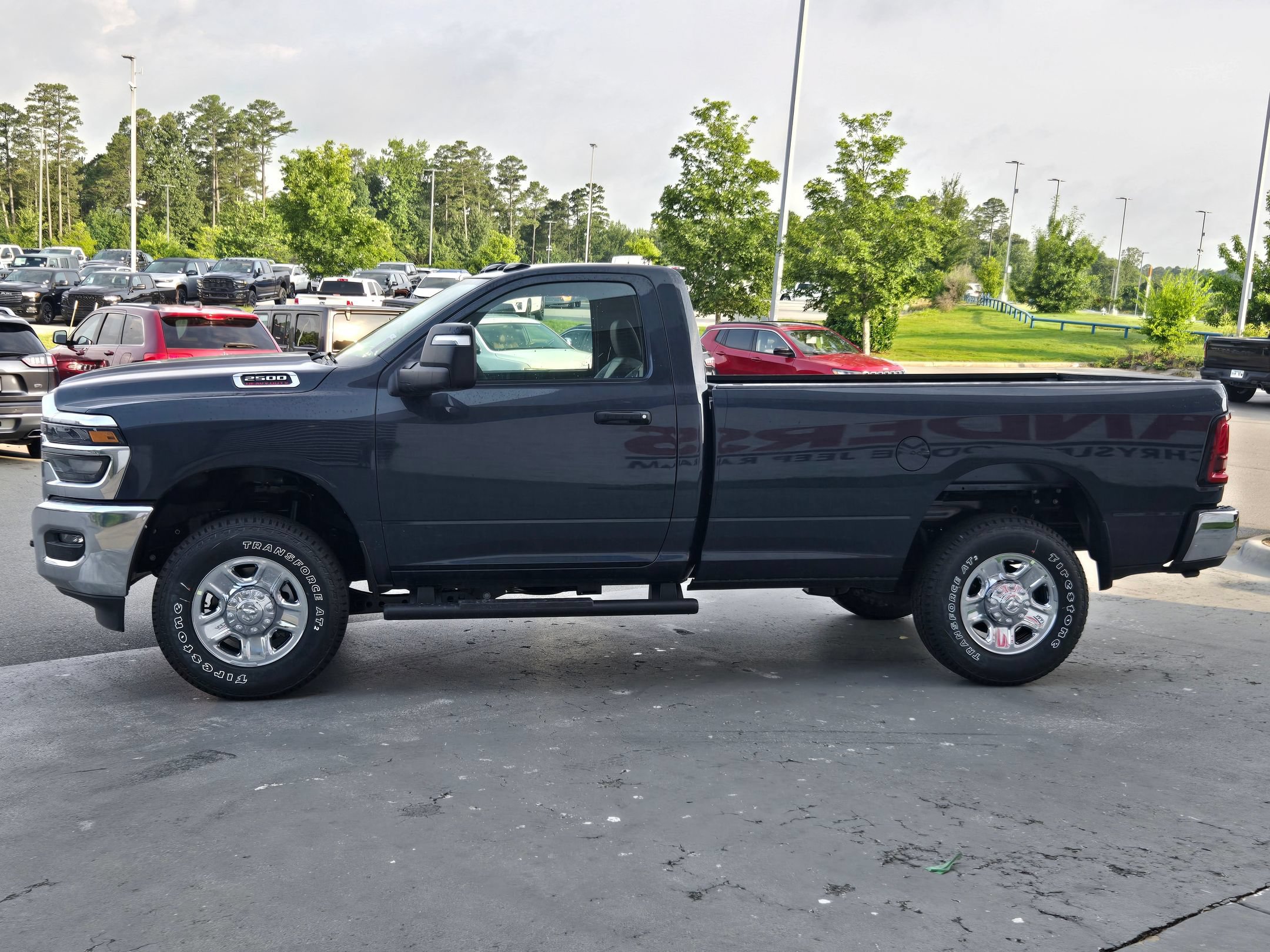 New 2026 RAM 2500 Tradesman w/ Chrome Appearance Group AWD/4WD image 4