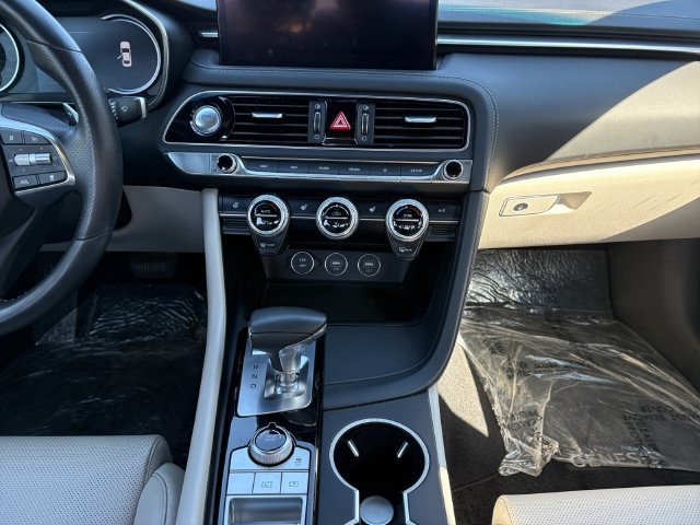 Used 2023 Genesis G70 2.0T AWD/4WD image 11