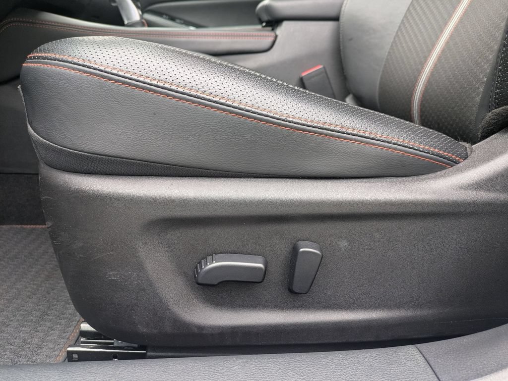 Used 2025 Nissan Altima 2.5 SR FWD image 14