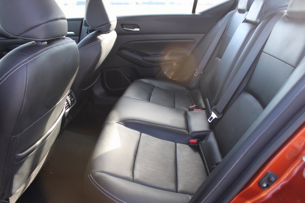 Used 2022 Nissan Altima 2.5 Platinum image 25