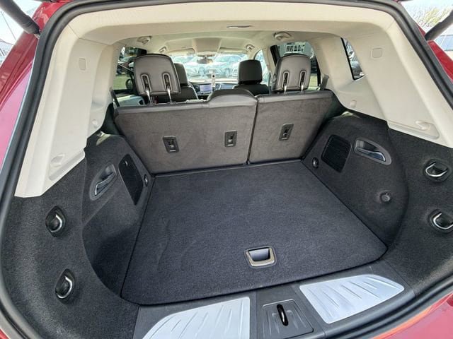 Used 2019 Buick Envision Essence AWD/4WD image 29
