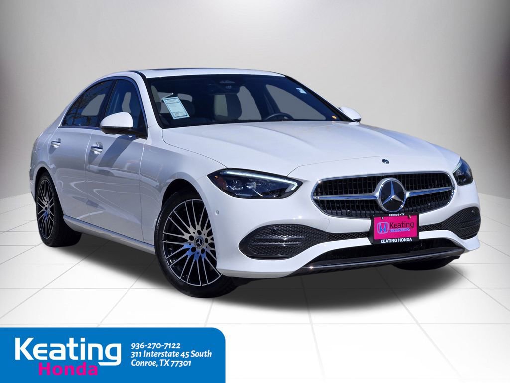 Used 2025 Mercedes-Benz C 300 4MATIC Sedan image 3