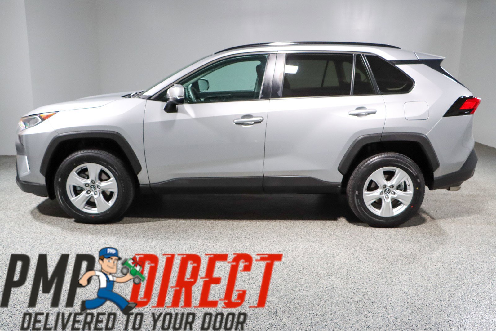 Used 2019 Toyota RAV4 XLE image 10