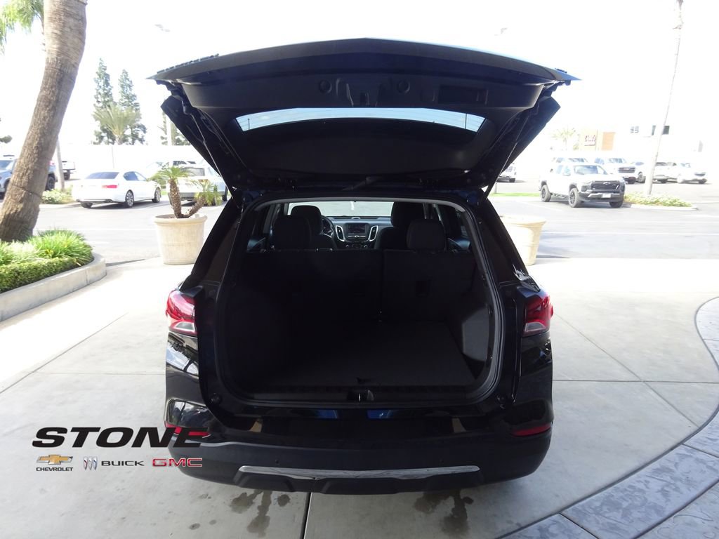 Used 2024 Chevrolet Equinox LT image 30