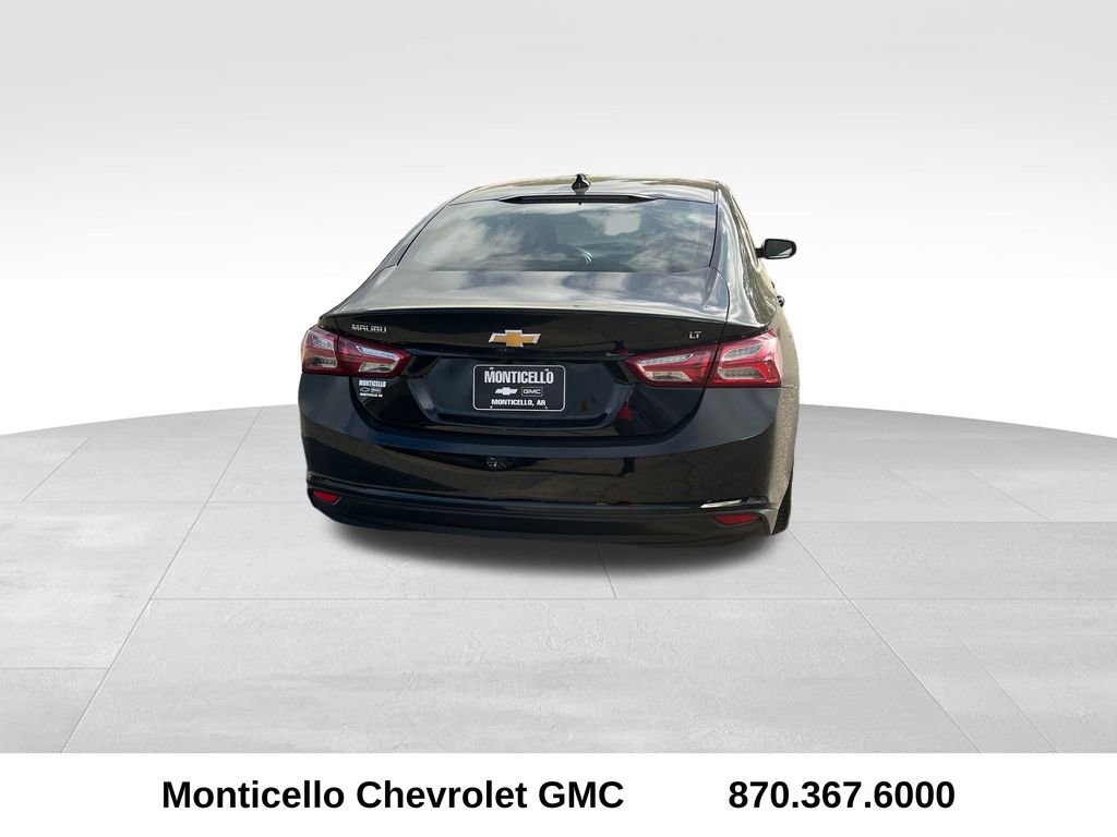 Used 2022 Chevrolet Malibu LT FWD image 4