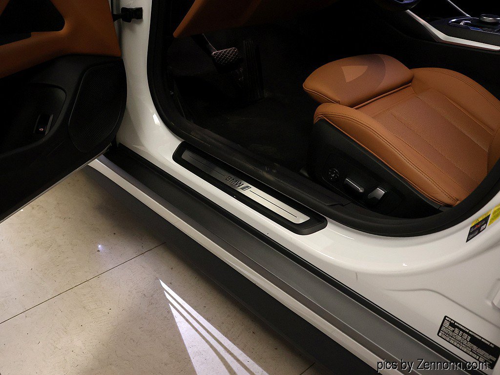 Certified 2023 BMW i4 eDrive35 w/ Premium Package RWD image 27