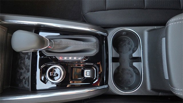 New 2026 GMC Canyon Elevation w/ Convenience Package image 30