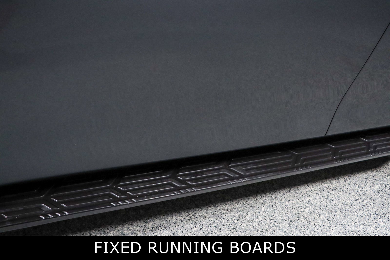 Used 2022 Nissan Armada SL w/ Captain's Chairs Package image 12