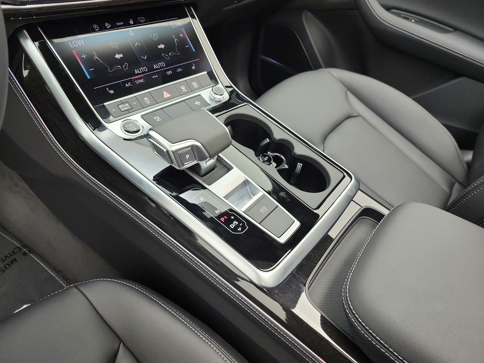 New 2026 Audi Q7 2.0T Premium Plus AWD/4WD image 10