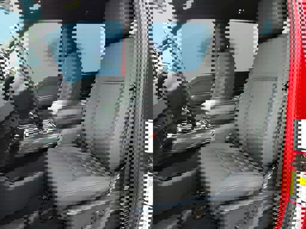 Certified 2022 Ford F150 XLT w/ Equipment Group 302A High image 21