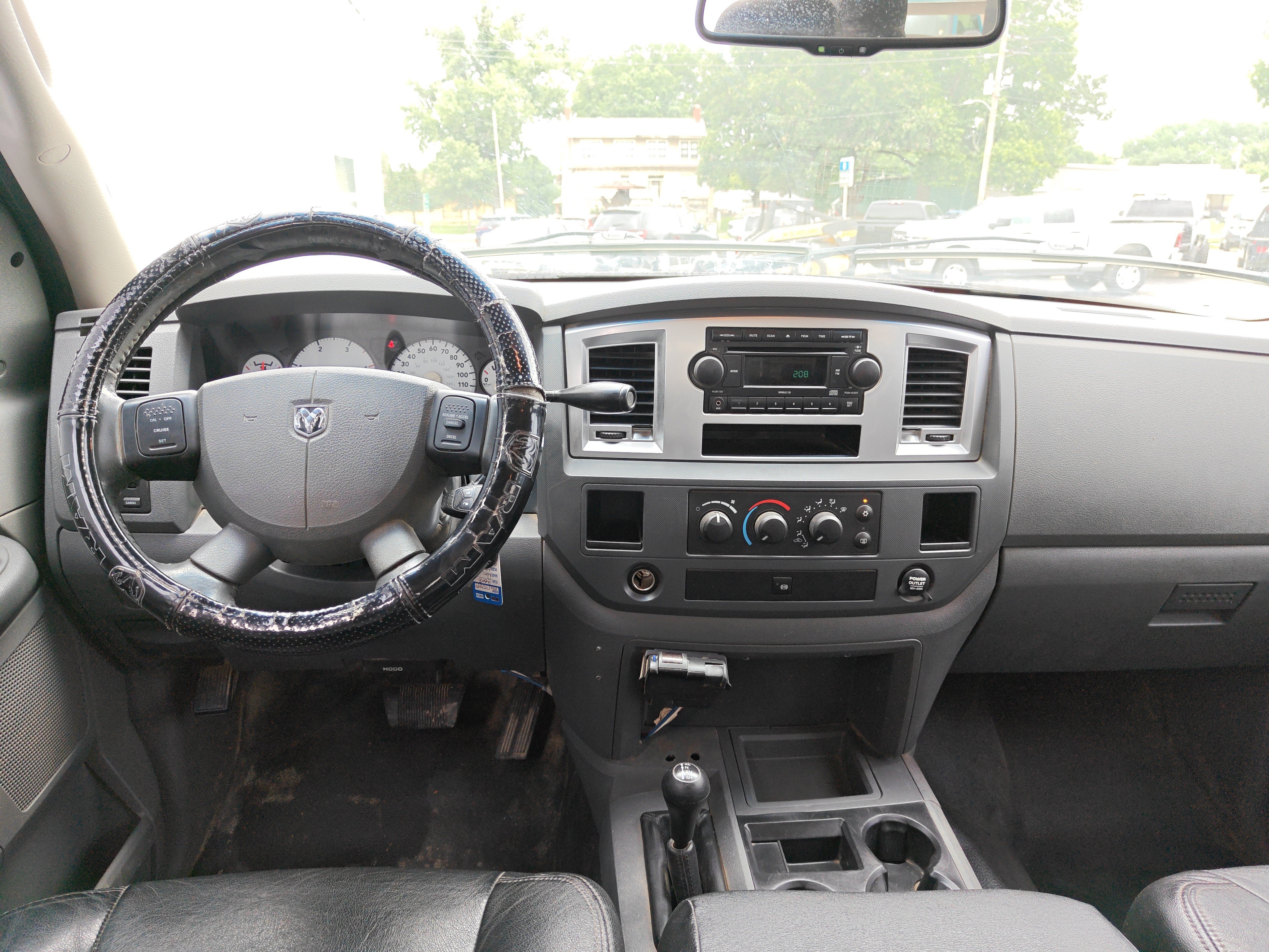 Used 2008 Dodge Ram 4500 Truck 4x4 Quad Cab w/ 2GG SLT Cpos Pkg image 17