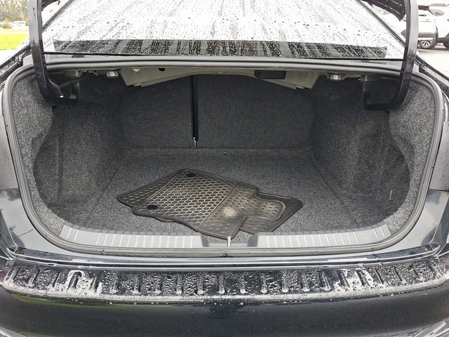 Used 2024 Volkswagen Jetta Sport image 28