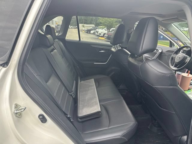 Used 2020 Toyota RAV4 Limited w/ Limited Grade Weather Package AWD/4WD image 12