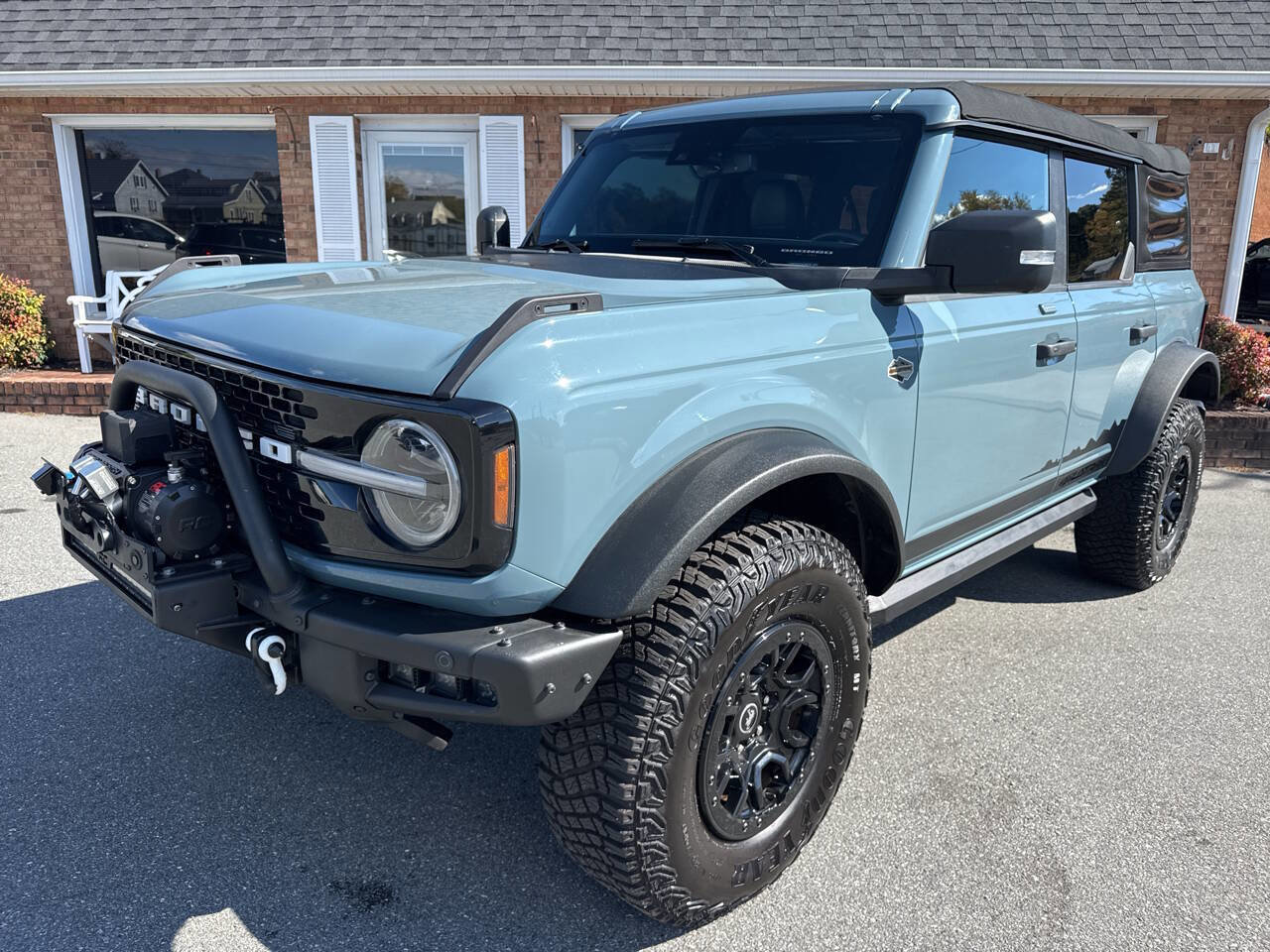 Used 2022 Ford Bronco Wildtrak image 4