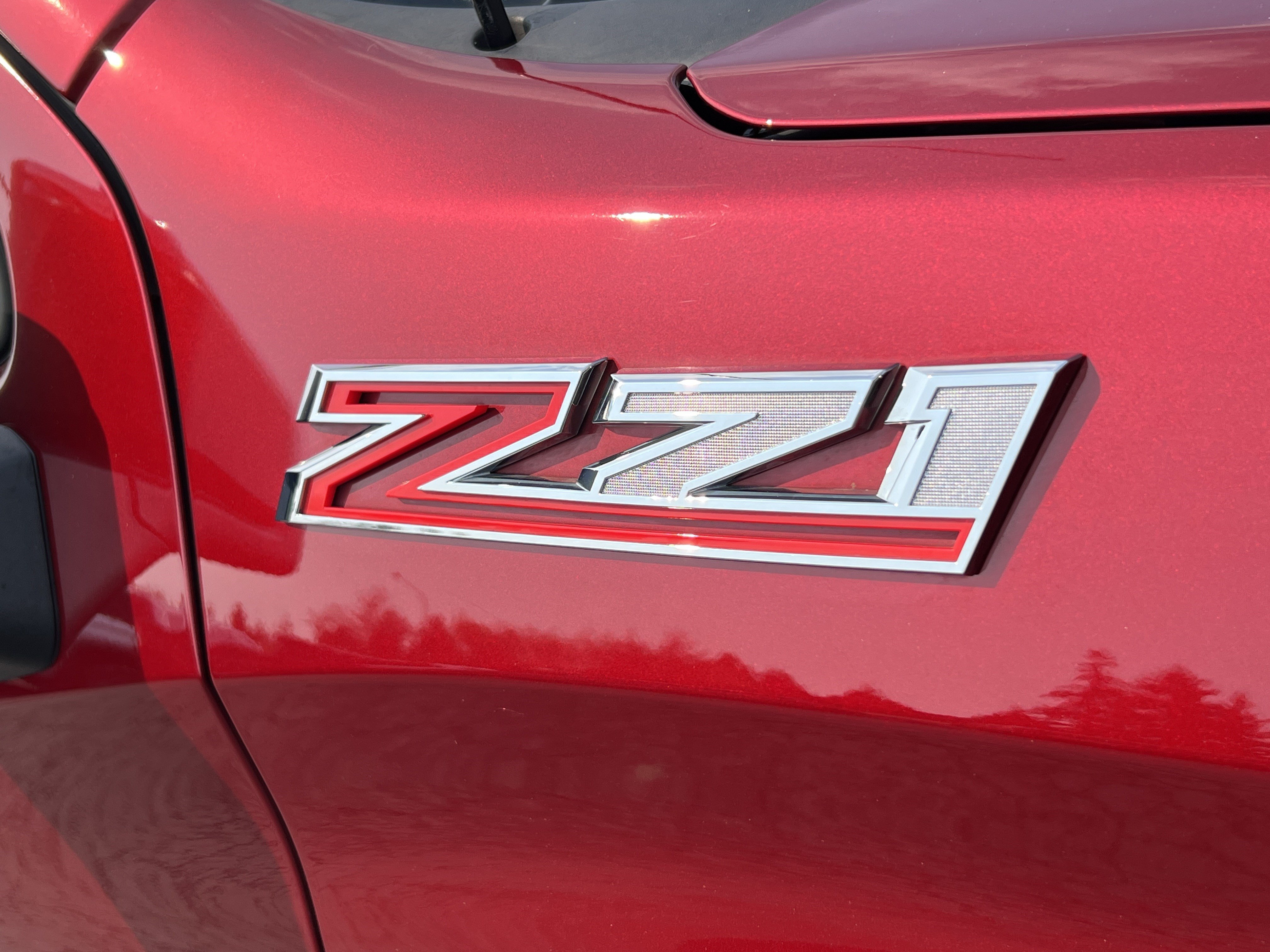 Used 2021 Chevrolet Silverado 1500 LT w/ Z71 Off-Road Package AWD/4WD image 10