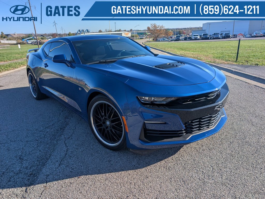 Used 2019 Chevrolet Camaro SS image 6