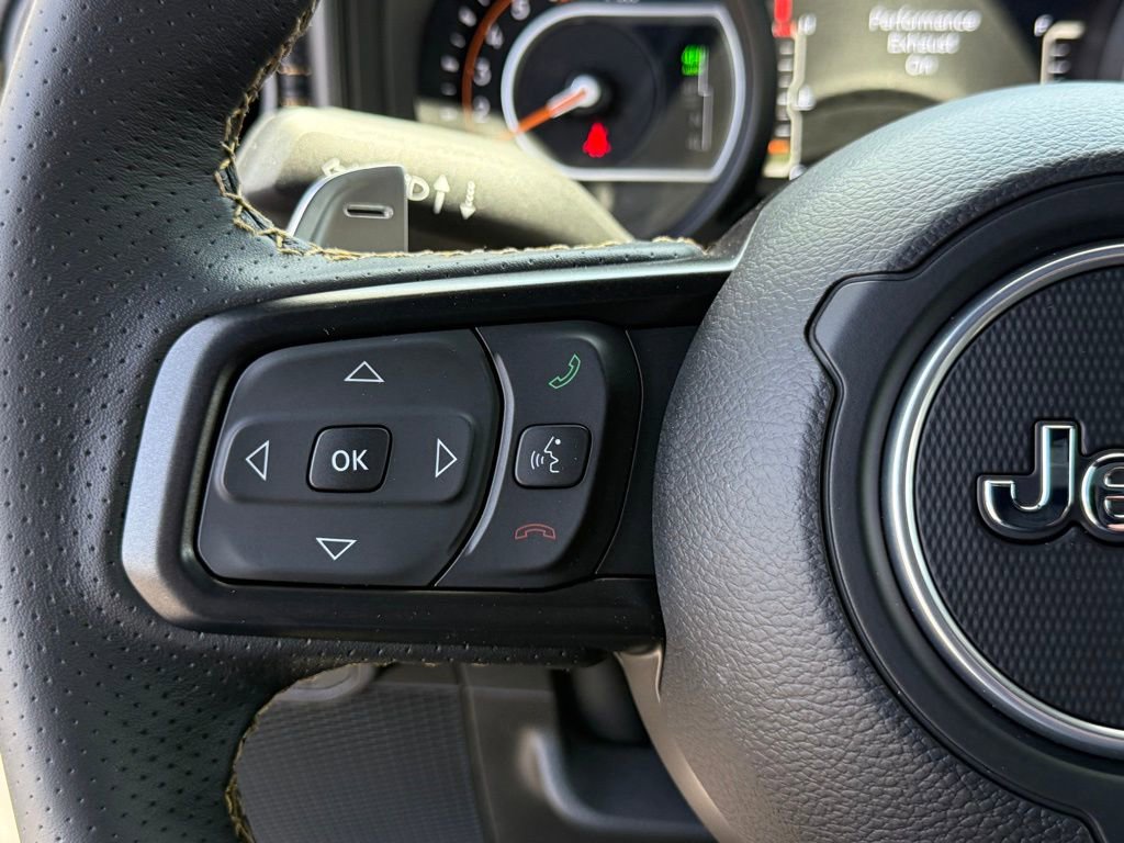 New 2025 Jeep Wrangler Unlimited Rubicon 392 image 18