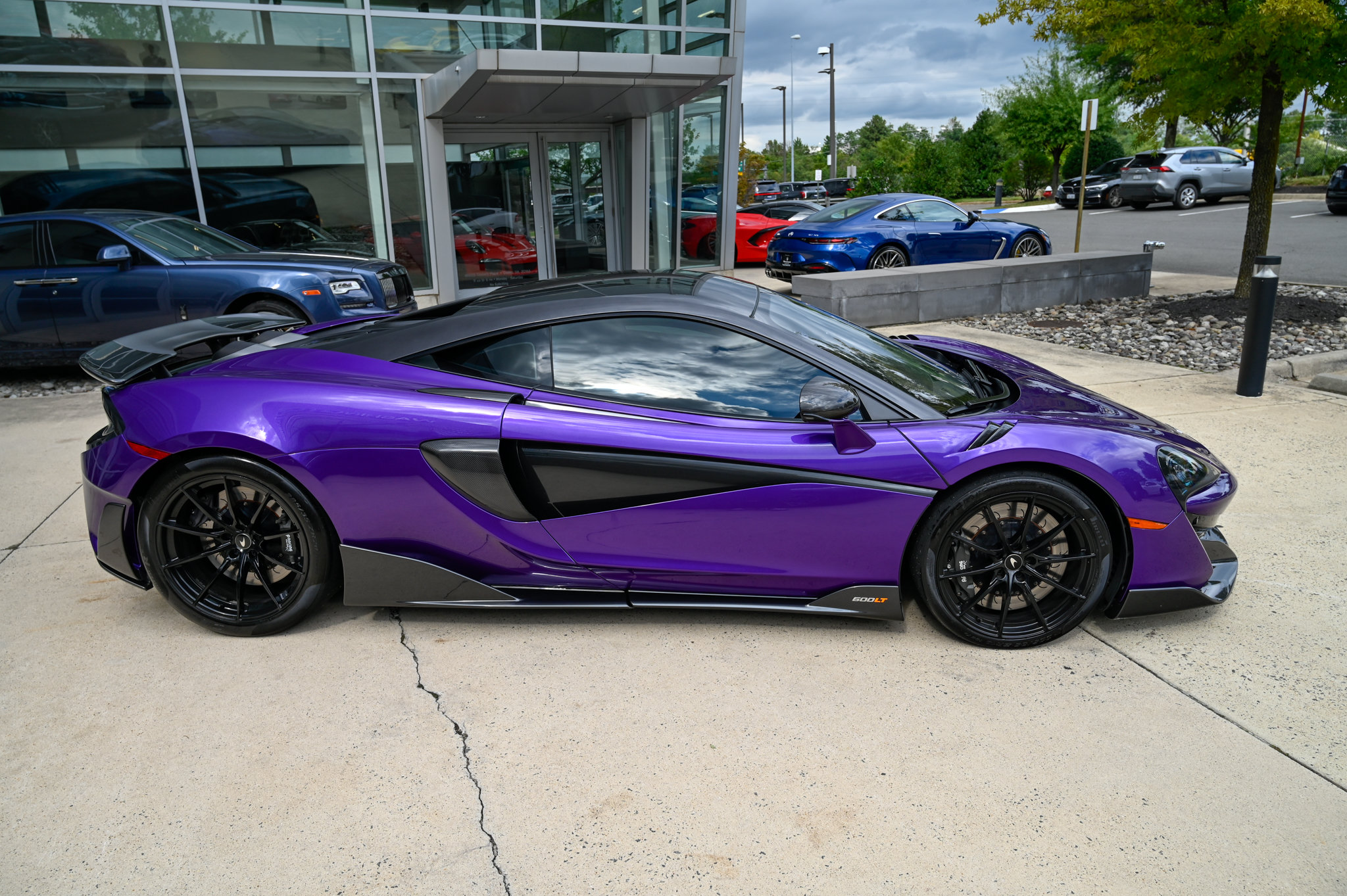 Used 2019 McLaren 600LT RWD image 4