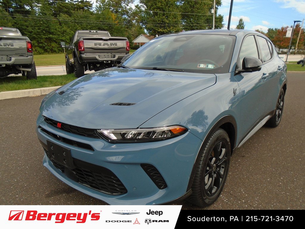 Used 2024 Dodge Hornet R/T Plus w/ Tech Pack Plus w/o Parking