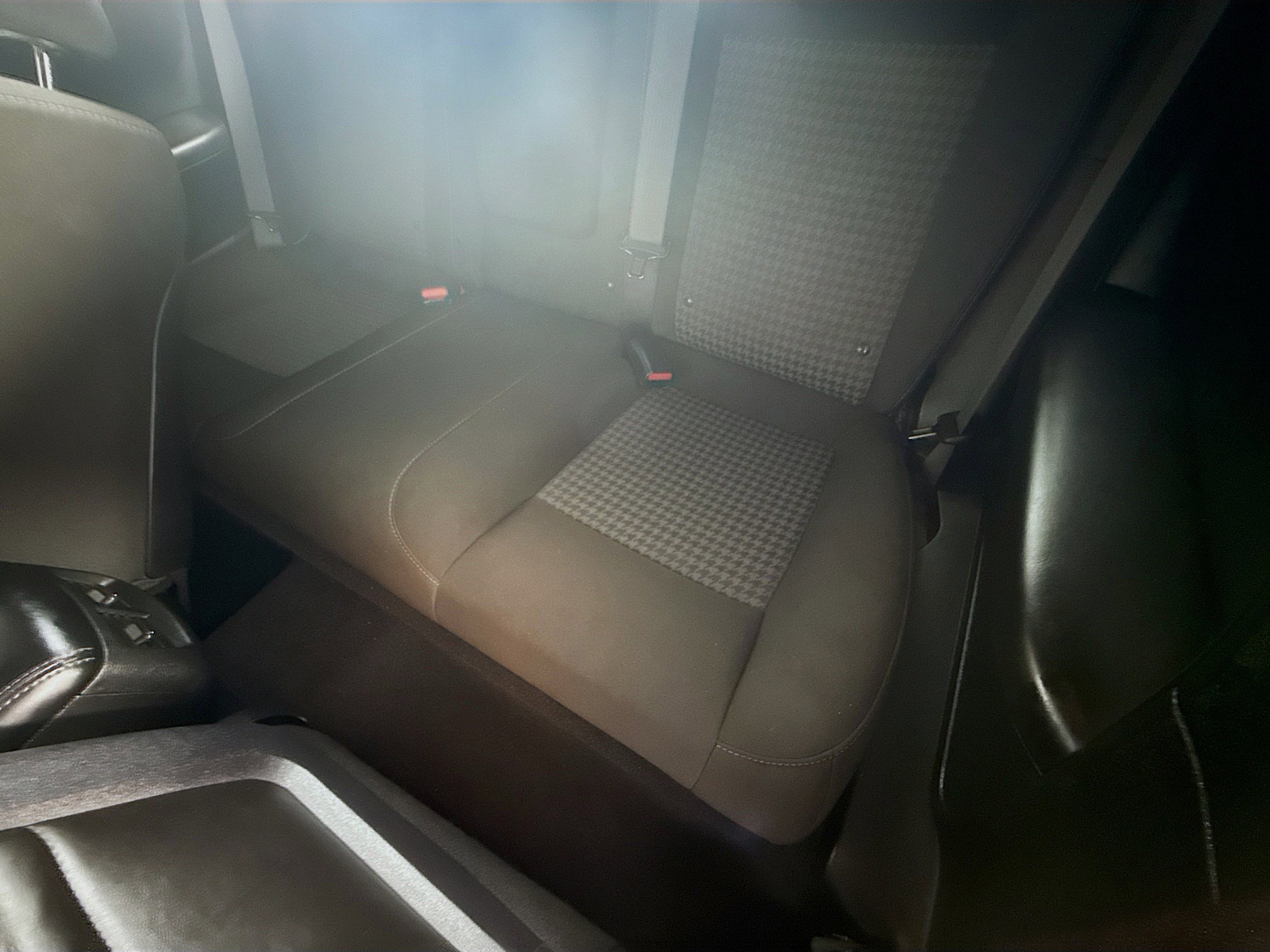 Used 2022 Dodge Challenger R/T w/ Blacktop Package image 25