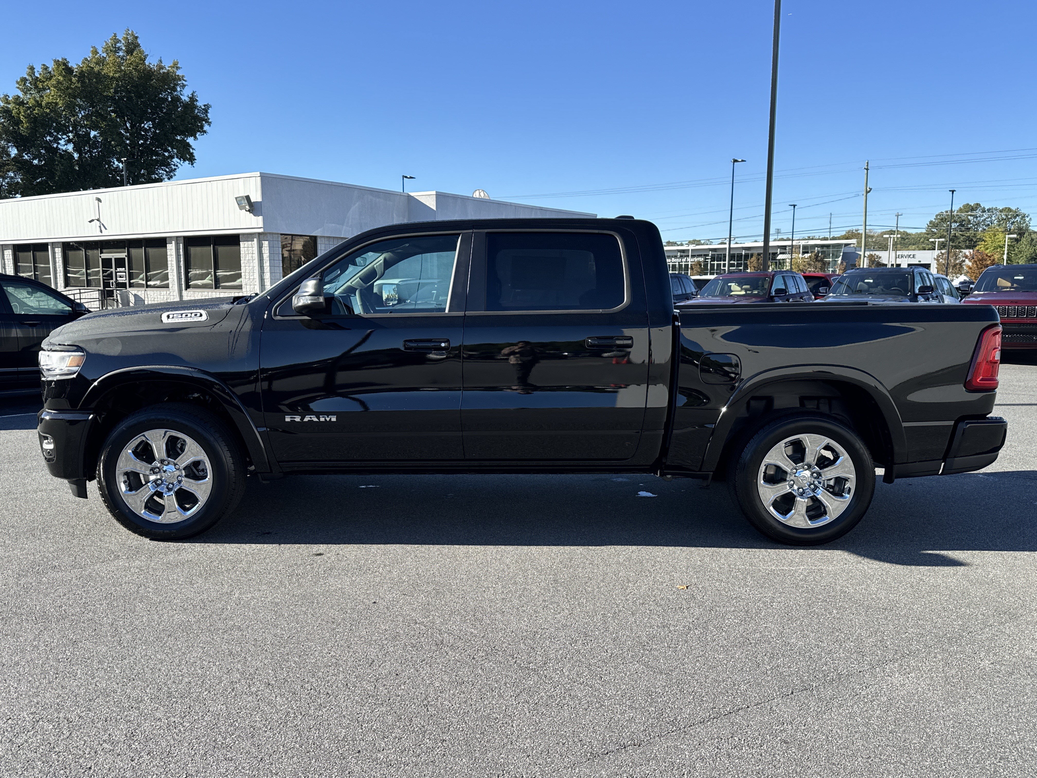 New 2026 RAM 1500 Big Horn AWD/4WD image 4