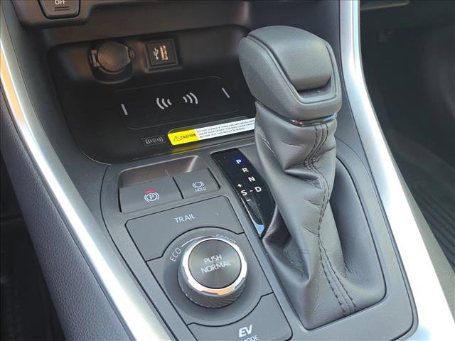 New 2025 Toyota RAV4 XLE image 16